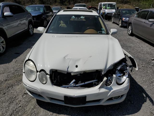 WDBUH87X19B391445 - 2009 MERCEDES-BENZ E 350 4MATIC WHITE photo 5