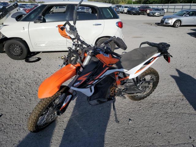 VBKTR6404MM822457 - 2021 KTM 890 ADVENTURE R ORANGE photo 2