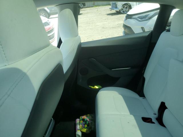 7SAYGDED7RF125208 - 2024 TESLA MODEL Y Noir photo 10