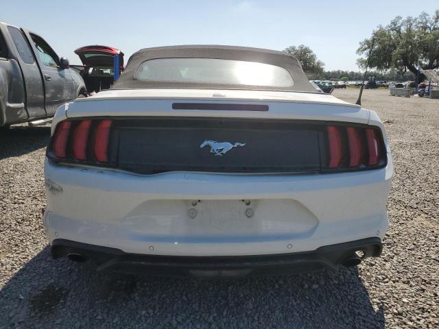 1FATP8UH6K5109212 - 2019 FORD MUSTANG WHITE photo 6