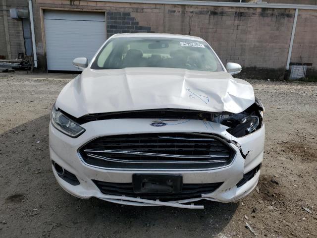 3FA6P0LU7FR203566 - 2015 FORD FUSION SE HYBRID WHITE photo 5