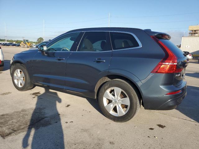 YV4L12DK5N1059772 - 2022 VOLVO XC60 B5 MOMENTUM BLUE photo 2