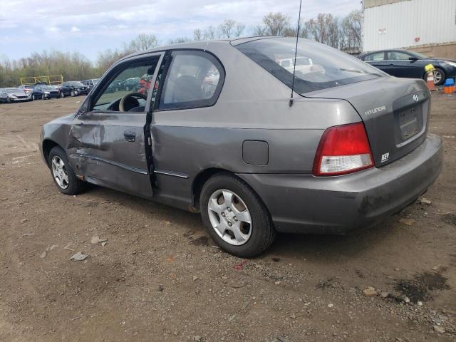 KMHCF35G7YU056326 - 2000 HYUNDAI ACCENT L GRAY photo 2