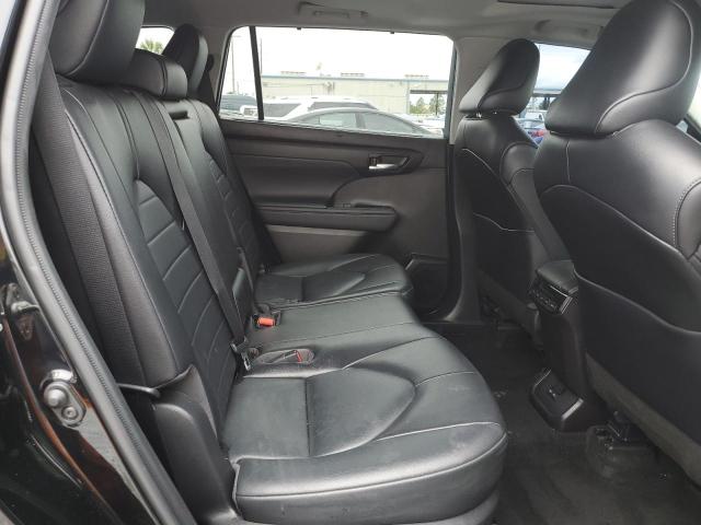 5TDGZRAHXNS555782 - 2022 TOYOTA HIGHLANDER XLE 黑色 照片 11