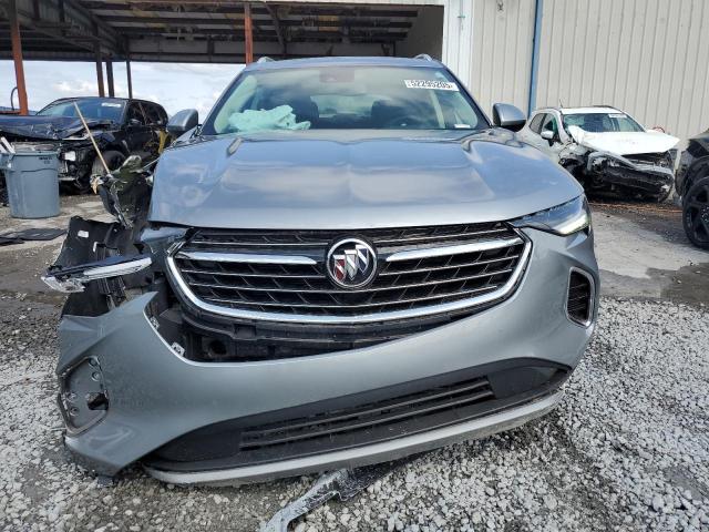 LRBFZNR43PD026984 - 2023 BUICK ENVISION ESSENCE Մոխրագույն լուսանկար 5