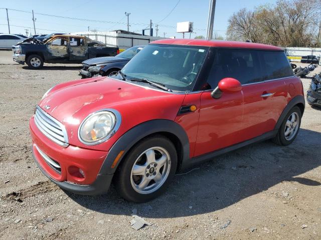 2011 MINI COOPER, 