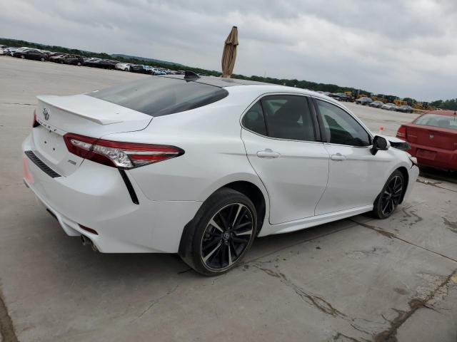 4T1BZ1HK9KU508369 - 2019 TOYOTA CAMRY XSE 白色 照片 3