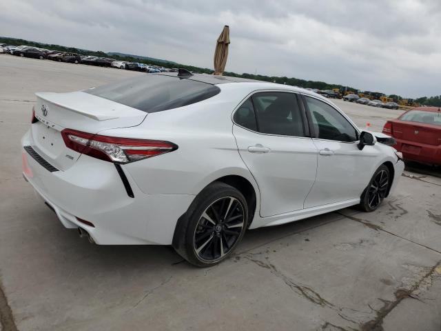 4T1BZ1HK9KU508369 - 2019 TOYOTA CAMRY XSE WHITE photo 3