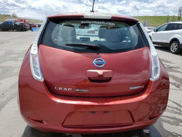 JN1AZ0CP6CT018415 - 2012 NISSAN LEAF SV RED photo 6