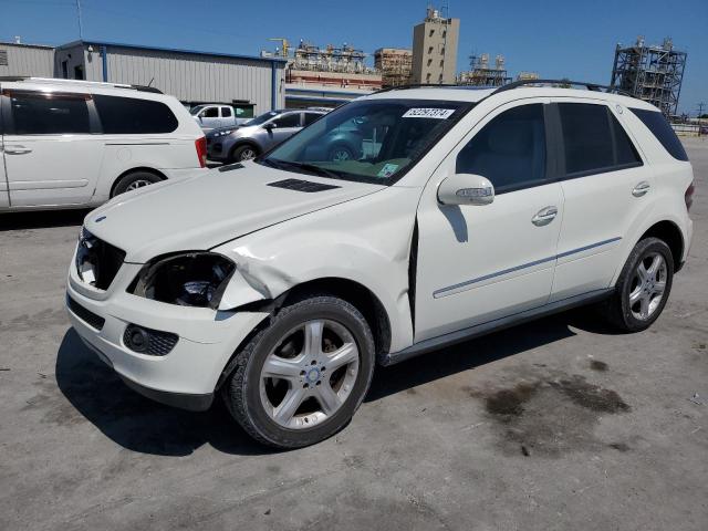4JGBB22E18A304608 - 2008 MERCEDES-BENZ ML 320 CDI WHITE photo 1