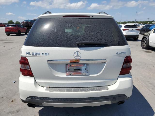 4JGBB22E18A304608 - 2008 MERCEDES-BENZ ML 320 CDI WHITE photo 6