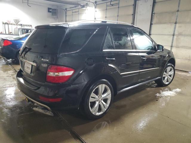 4JGBB8GB6BA708867 - 2011 MERCEDES-BENZ ML 350 4MATIC BLACK photo 4