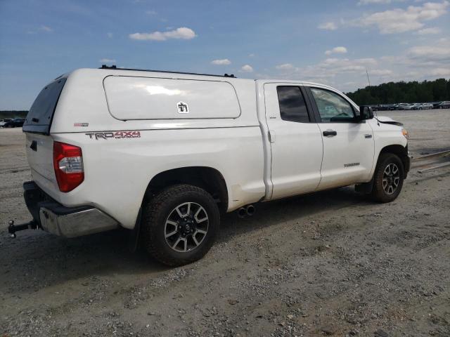 5TFUW5F13HX669184 - 2017 TOYOTA TUNDRA DOUBLE CAB SR/SR5 WHITE photo 3