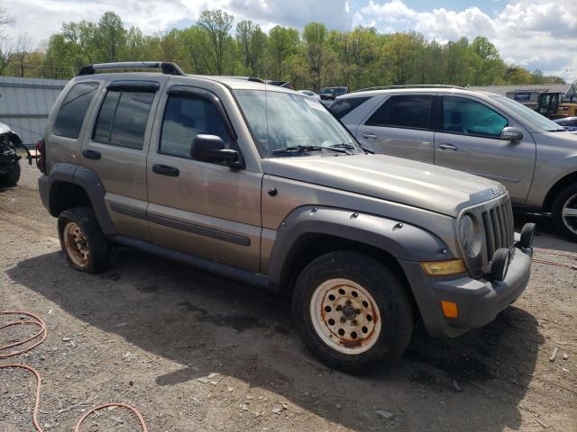 1J4GL38K25W632476 - 2005 JEEP LIBERTY RENEGADE 棕色 照片 4