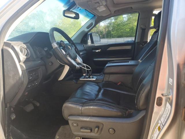 5TFAW5F12EX372051 - 2014 TOYOTA TUNDRA CREWMAX PLATINUM Silber Foto 7