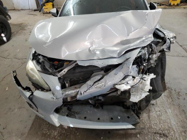 JF1ZNAA17D2733555 - 2013 TOYOTA SCION FR-S SILVER photo 11