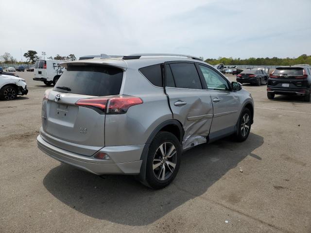 2T3RFREV8HW561312 - 2017 TOYOTA RAV4 XLE SILVER photo 3