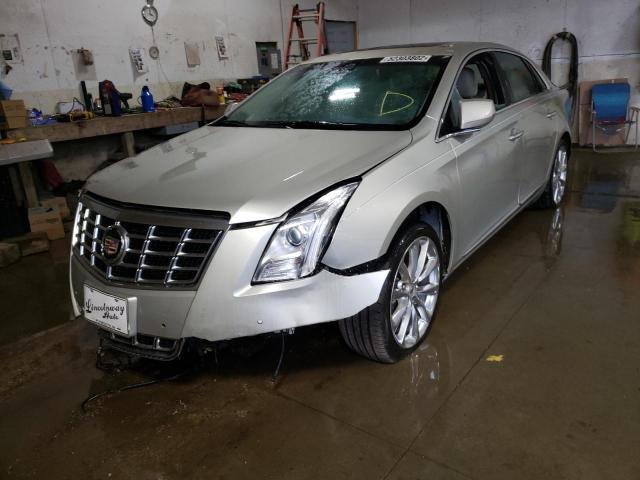 2G61P5S36D9136409 - 2013 CADILLAC XTS LUXURY COLLECTION BEIGE photo 2