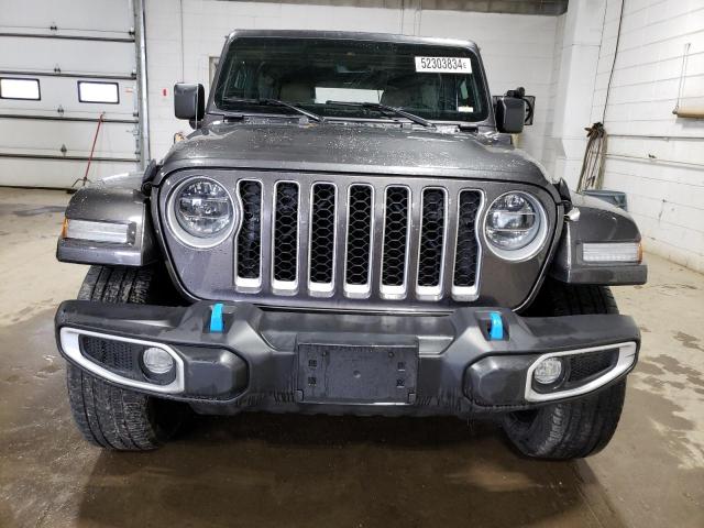 1C4JJXP65NW183002 - 2022 JEEP WRANGLER U SAHARA 4XE GRAY photo 5