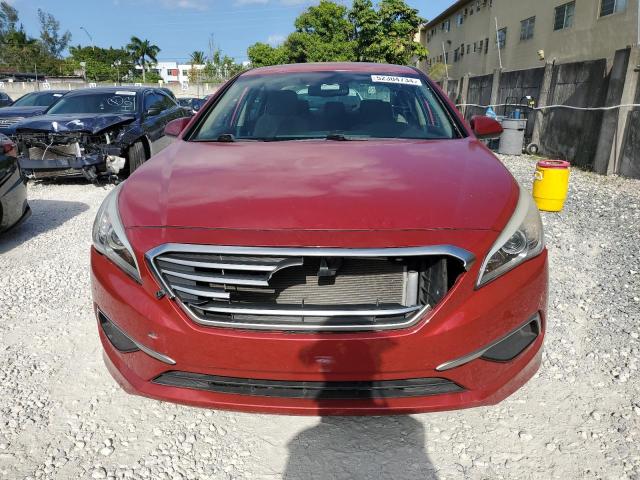 5NPE24AF8HH575634 - 2017 HYUNDAI SONATA SE RED photo 5