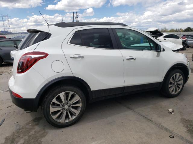 KL4CJESB3JB699842 - 2018 BUICK ENCORE PREFERRED WHITE photo 3