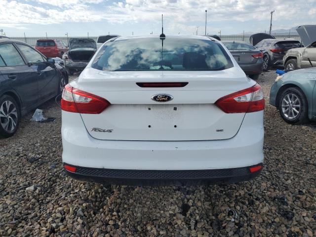 1FAHP3F25CL211888 - 2012 FORD FOCUS SE WHITE photo 6