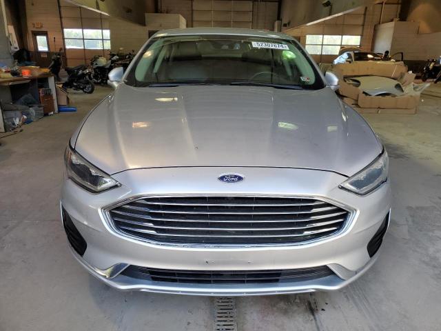 3FA6P0CD0KR271038 - 2019 FORD FUSION SEL SILVER photo 5