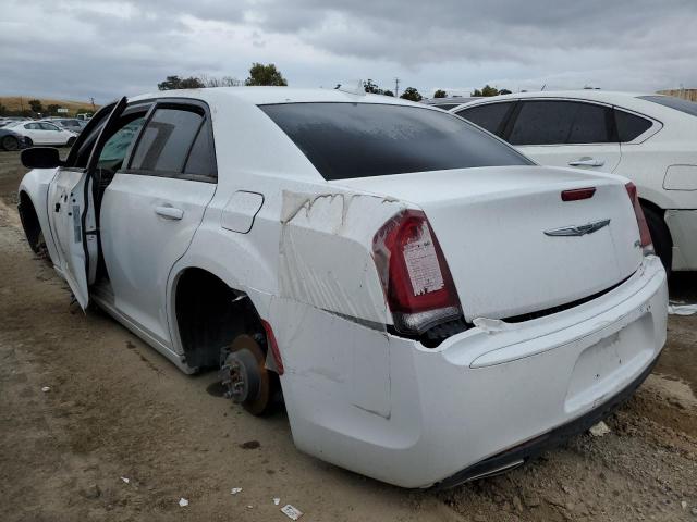 2C3CCABG8KH562865 - 2019 CHRYSLER 300 S WHITE photo 2