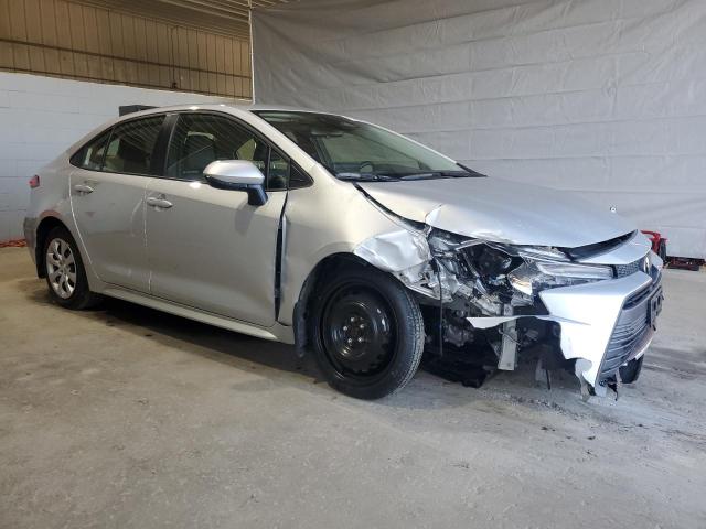 JTDB4MEE6P3013269 - 2023 TOYOTA COROLLA LE ვერცხლისფერი ფოტო 4