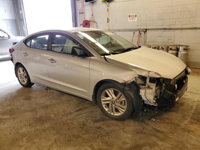 5NPD84LF8LH510041 - 2020 HYUNDAI ELANTRA SEL SILVER photo 4