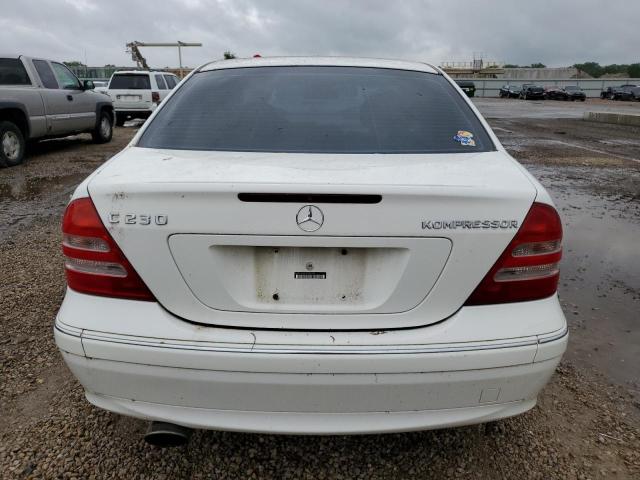 WDBRF40J14F486289 - 2004 MERCEDES-BENZ C 230K SPORT SEDAN WHITE photo 6