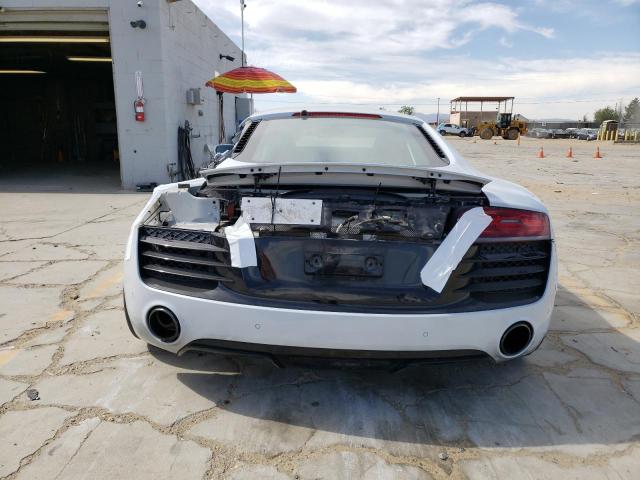 WUAENAFG5F7000919 - 2015 AUDI R8 5.2 QUATTRO WHITE photo 6