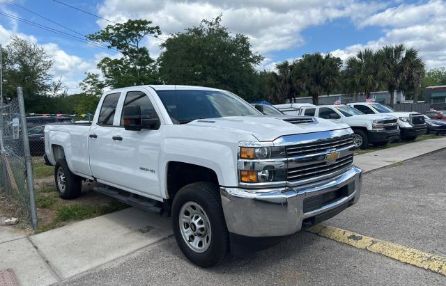 1GC5CYCY8JZ249060 - 2018 CHEVROLET SILVERADO C3500 WHITE photo 1