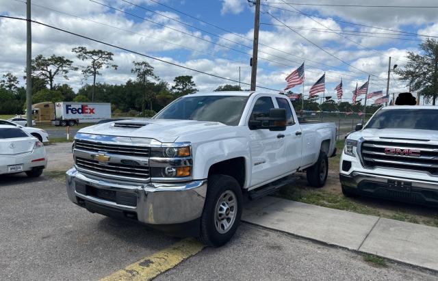 1GC5CYCY8JZ249060 - 2018 CHEVROLET SILVERADO C3500 WHITE photo 2