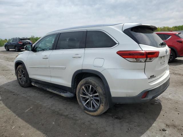 5TDJZRFH6KS601649 - 2019 TOYOTA HIGHLANDER SE WHITE photo 2