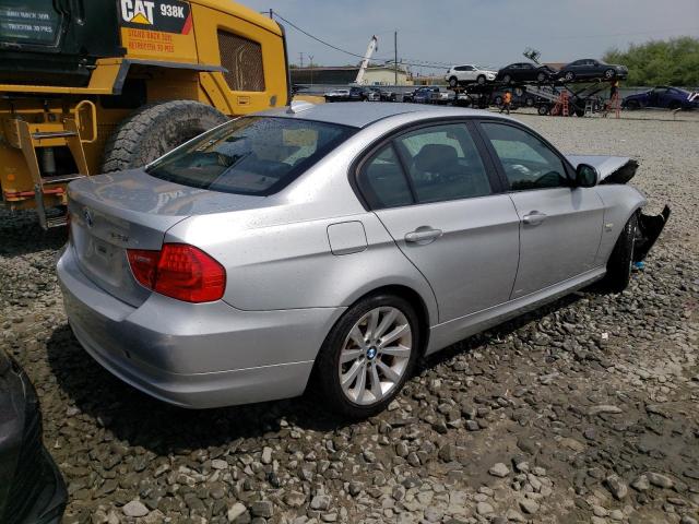 WBAPK5G5XBNN80299 - 2011 BMW 328 XI SULEV SILVER photo 3