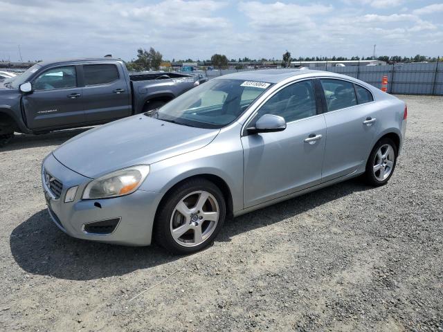 2013 VOLVO S60 T5, 