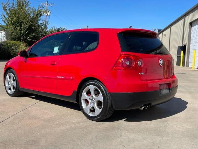 WVWFD71K89W137222 - 2009 VOLKSWAGEN GTI RED photo 3