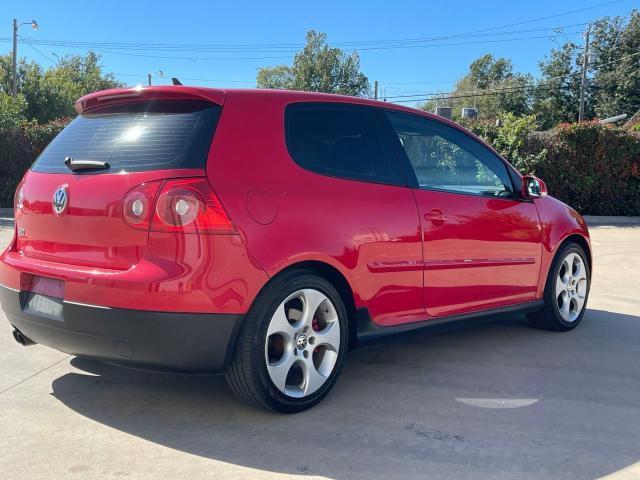 WVWFD71K89W137222 - 2009 VOLKSWAGEN GTI RED photo 4