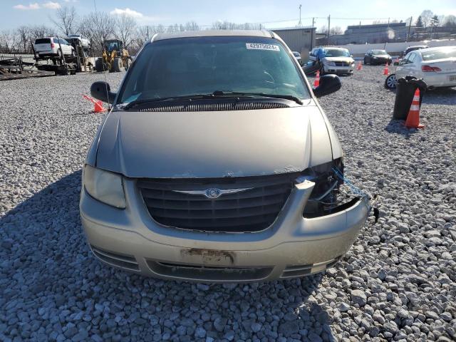 1C4GP45R75B301675 - 2005 CHRYSLER TOWN & COU თაფლისფერი ფოტო 5