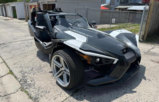 57XAAPFAXK8134603 - 2019 POLARIS SLINGSHOT SL BLACK photo 1