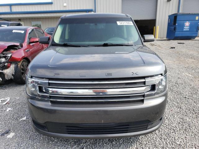 2FMGK5B89GBA16713 - 2016 FORD FLEX SE GRAY photo 5