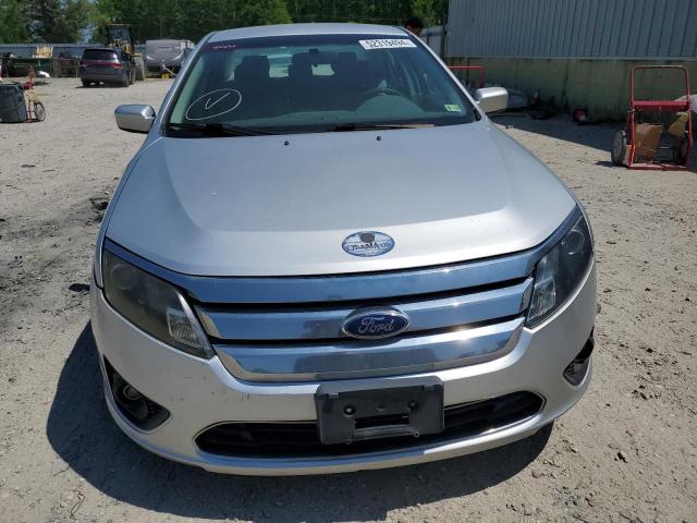 3FAHP0HA5BR152568 - 2011 FORD FUSION SE SILVER photo 5