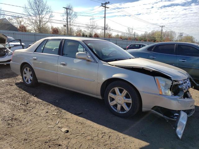 1G6KD57Y57U189823 - 2007 CADILLAC DTS TAN photo 4