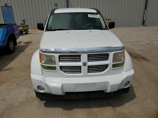 1D4PT4GK4BW561552 - 2011 DODGE NITRO HEAT WHITE photo 5