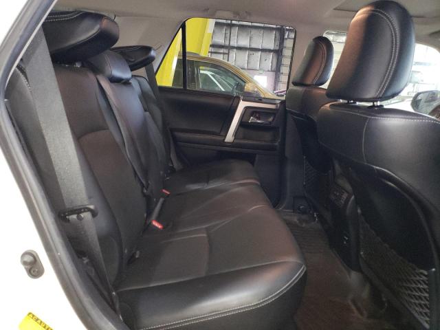 JTEBU5JR0G5390422 - 2016 TOYOTA 4RUNNER SR5/SR5 PREMIUM 白色 照片 10