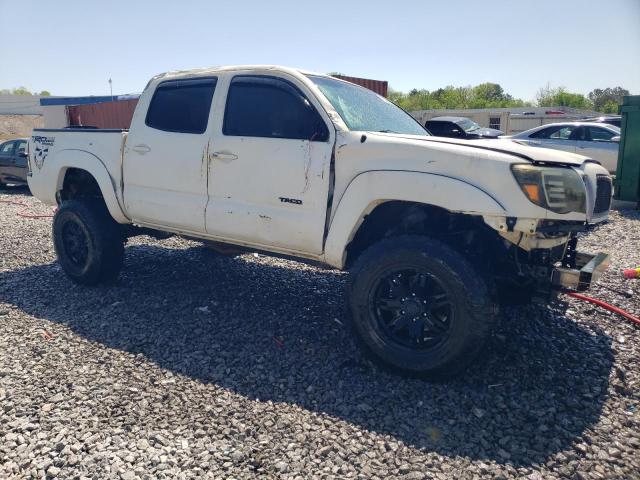 3TMJU62NX5M005814 - 2005 TOYOTA TACOMA DOUBLE CAB PRERUNNER WHITE photo 4