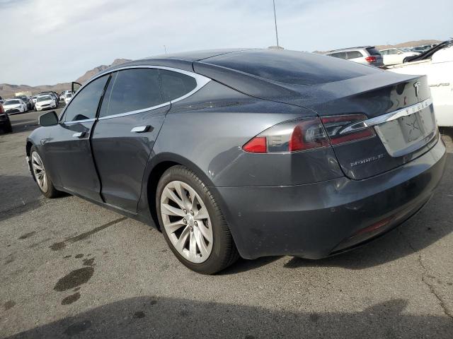 5YJSA1E2XGF156161 - 2016 TESLA MODEL S GRAY photo 2