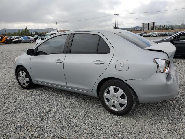 JTDBT923784013909 - 2008 TOYOTA YARIS SILVER photo 2