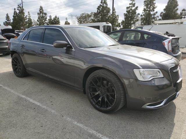 2C3CCAAG5HH511981 - 2017 CHRYSLER 300 LIMITED GRAY photo 4